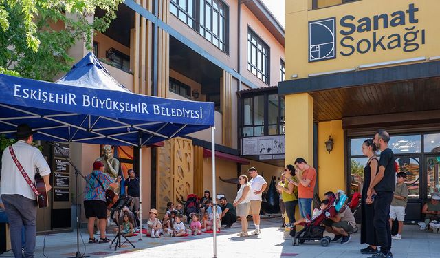 Eskişehir Sanat Sokağı'nda Hayal Orkestrası coşkusu