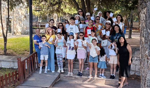 Eskişehir'de çocuklar için sanat dolu gün: Kent eskizlere yansıdı