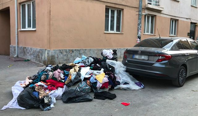 Eskişehir’de tepki çeken görüntü: Kaldırım adeta kullanılamaz hale geldi
