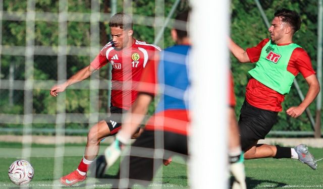 U19 ile kapalı prova Şeker'de