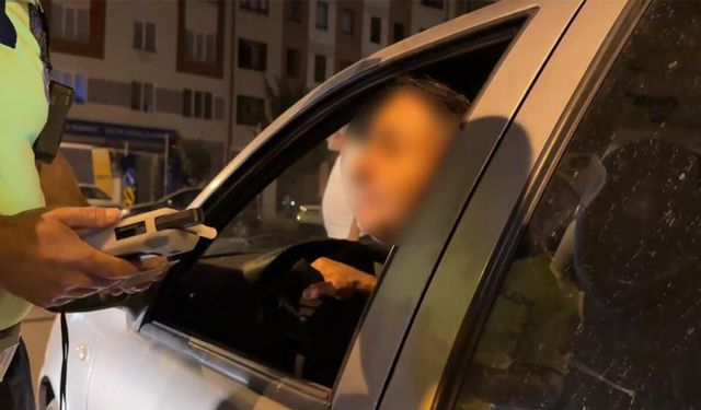 Eskişehir'de 2 ay önce ehliyetine el konuldu, yine alkollü yakalandı