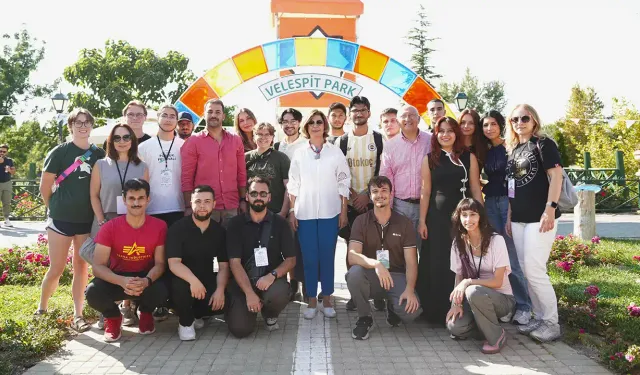Eskişehir’de festival coşkusu zirveye çıktı: Porsuk’un kıyısı doldu taştı