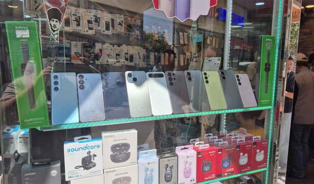 Eskişehir'de telefon alacakları ilgilendiren gelişme: Gümrük düzenlemesi fiyatları etkilemedi