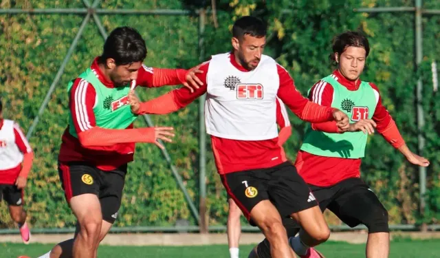 Eskişehirspor kampa giriyor