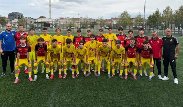 Eskişehirspor U15 takımı Bursa'da kaybetti