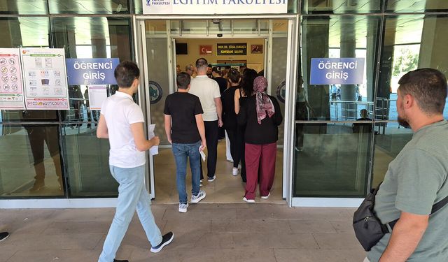 KPSS’nin 3’üncü oturumu başladı: Eskişehir’de adayların sınav heyecanı