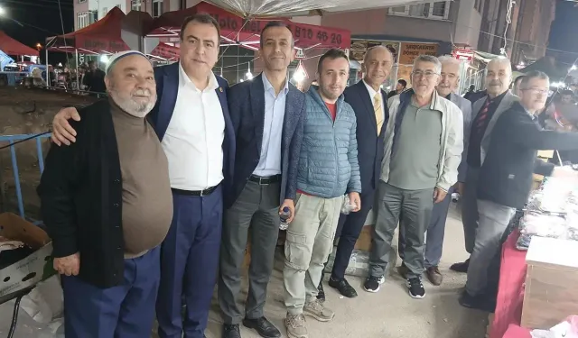 MHP Eskişehir teşkilatı Sarıcakaya’da: Panayırda vatandaşlarla bir araya geldiler