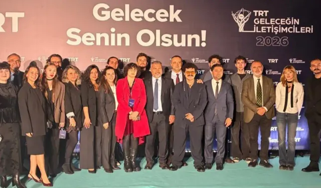 Eskişehir Anadolu Üniversitesi TRT Geleceğin İletişimcileri’nden 5 ödülle döndü!