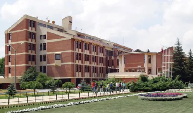 Eskişehir Anadolu Üniversitesi'nden akademisyenlere Erasmus+ proje desteği bilgilendirmesi