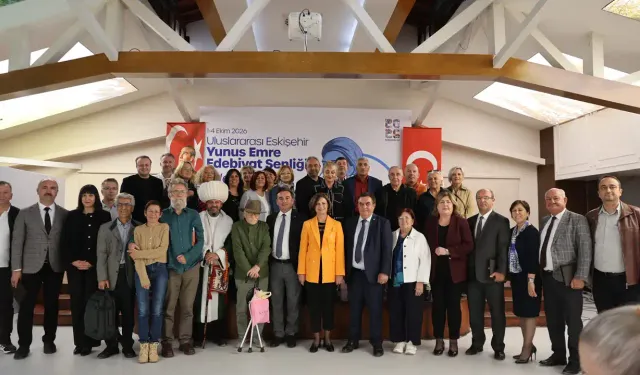 Eskişehir’de kültür-sanat şöleni: Yunus Emre Edebiyat Şenliği'ne yoğun ilgi