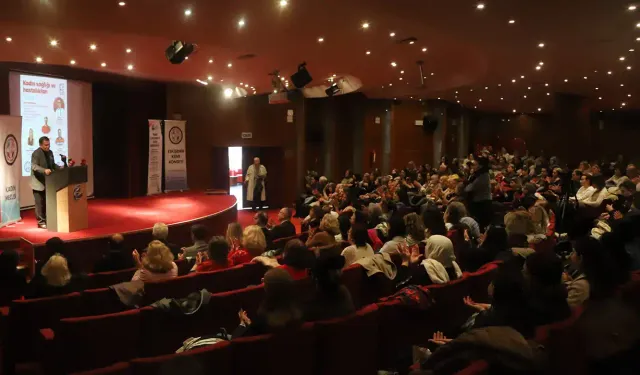 Eskişehir'de uzmanlardan kadınlara sağlık kontrolleri ve erken teşhis çağrısı