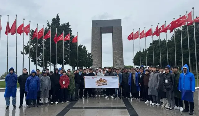 Eskişehir'den Çanakkale'ye anlamlı yolculuk! 8 ilden 146 öğrenci katıldı
