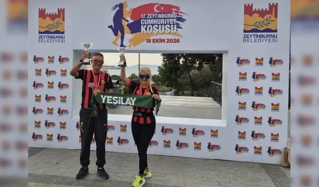 Eskişehirli atletlerden çifte başarı! Cumhurbaşkanlığı ve Zeytinburnu koşularında kürsüye çıktılar