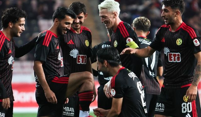 Eskişehirspor kupada rakibine acımadı: Maç 4-1 sona erdi