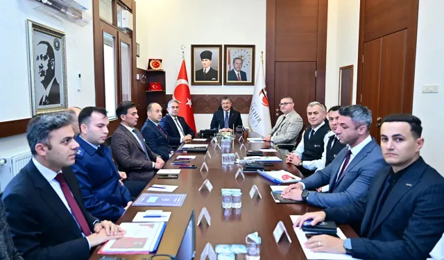 Valilikte kritik toplantı: Eskişehir'in asayiş ve trafik tedbirleri değerlendirildi