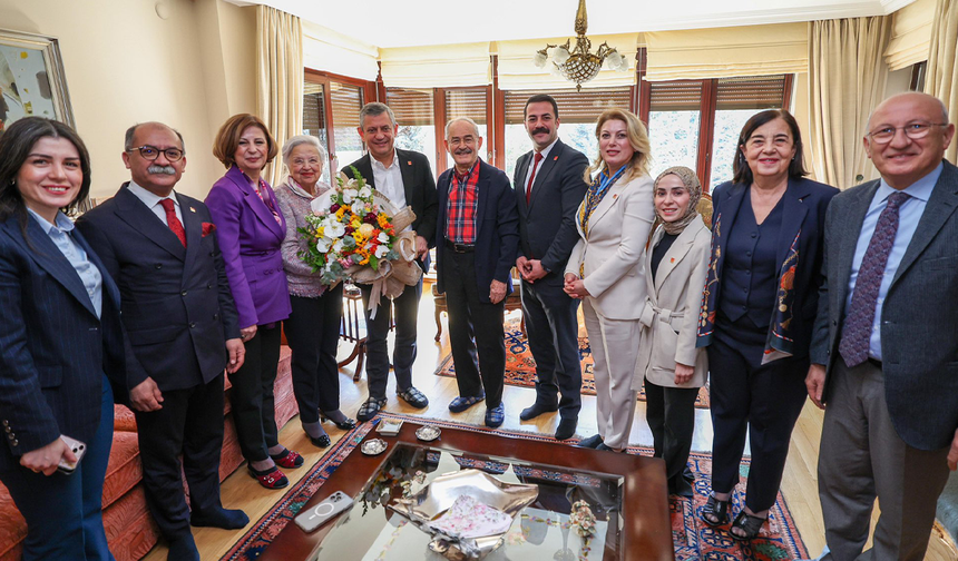 Ali Baş yazdı: Özel’den aklımızda kalan cümle yok!
