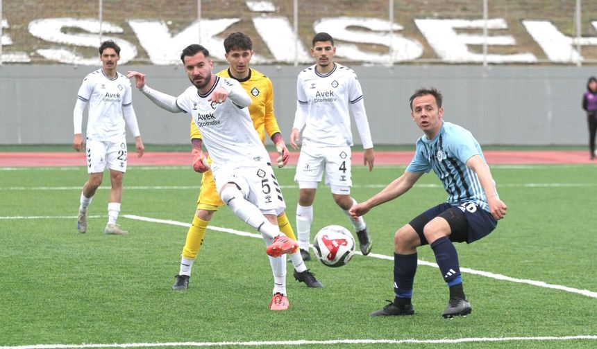 Anadolu kazandı ligde kaldı