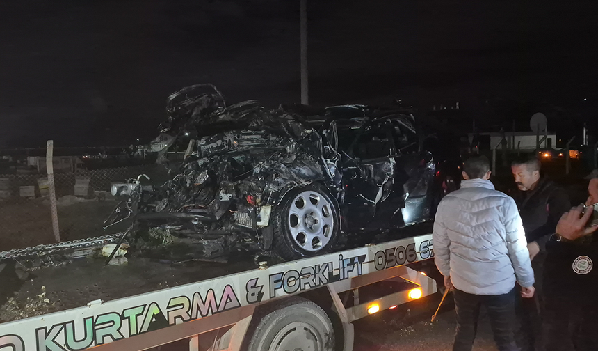 Eskişehir’de peş peşe felaket: Kazadan çıkan araç yandı