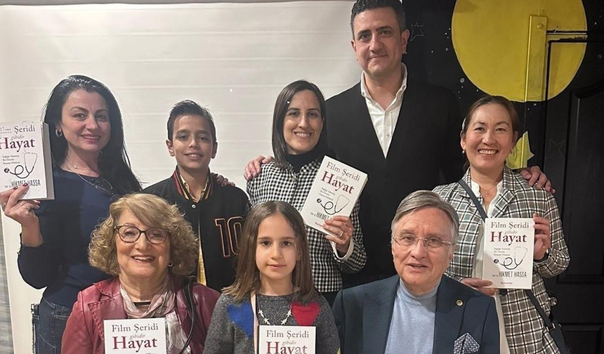 Prof. Dr. Hikmet Hassa Eskişehir'de imza günü gerçekleştirdi