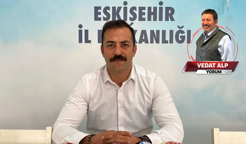 Savunma "zoraki" olunca böyle "komik" oluyor