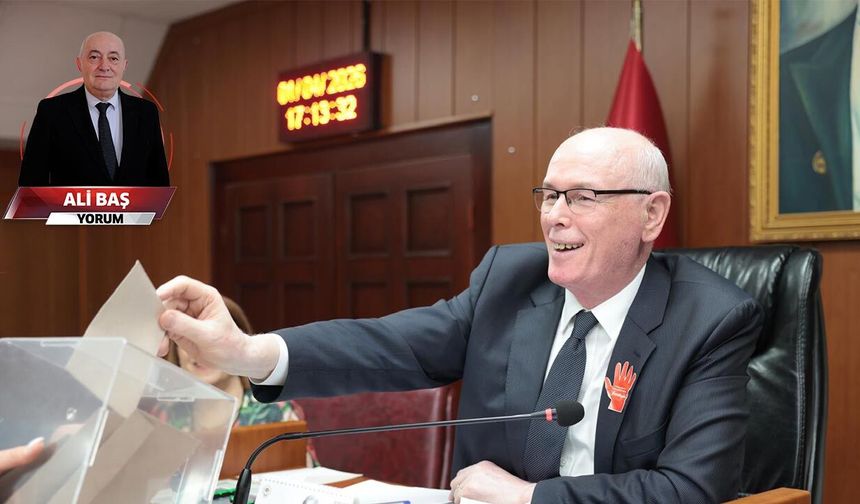 Ankara yoluna dizilip kontenjanı alkışlarsın!