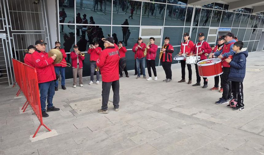 Bando EsEs nasıl doğdu?