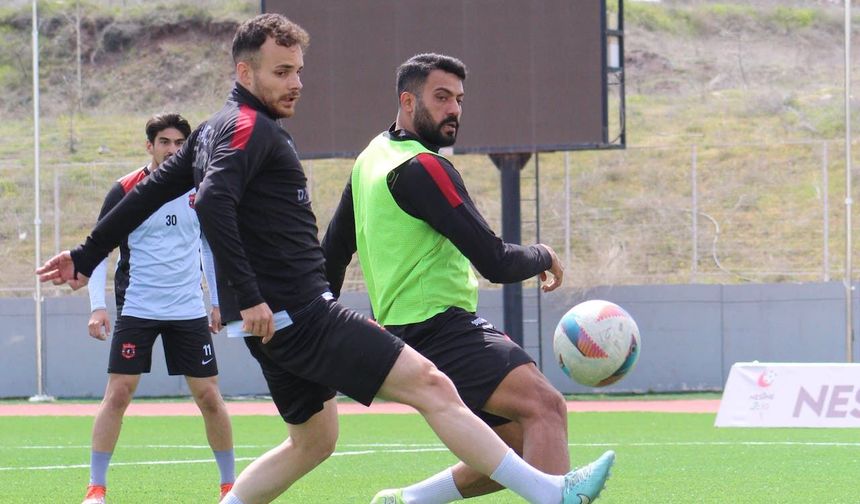 Bozanspor'dan taktik çalışma