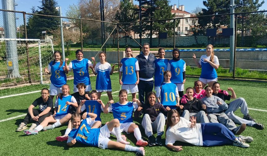 Çamlıcaspor farklı kazandı