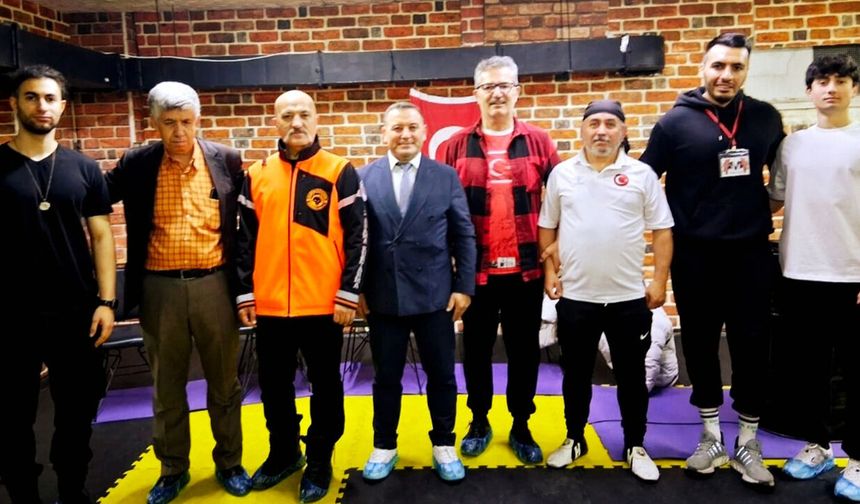 “Çocuklarımız sokakta değil sporda büyüsün”