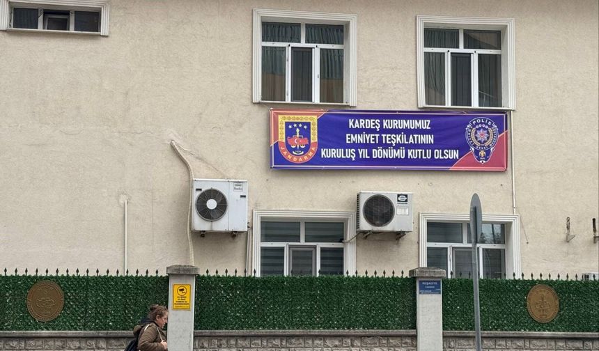 Eskişehir'de jandarmadan polis teşkilatına jest