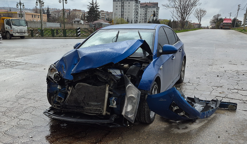 Eskişehir'de kaza "geliyorum" dedi: 1 yaralı