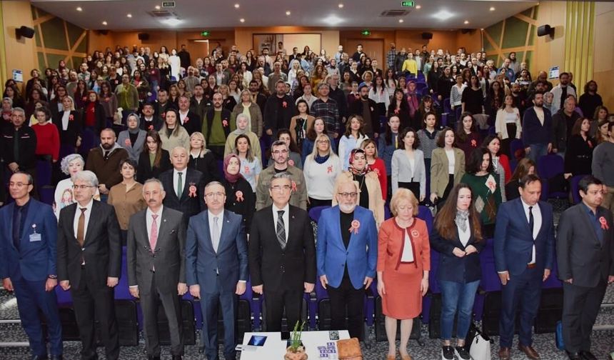 Eskişehir'de Otizm Farkındalık Paneli düzenlendi