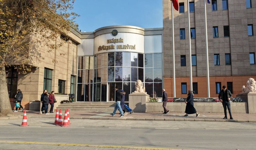 Büyükşehir duyurdu: Eskişehir'de stadyum kavşağı trafiğe kapatılacak