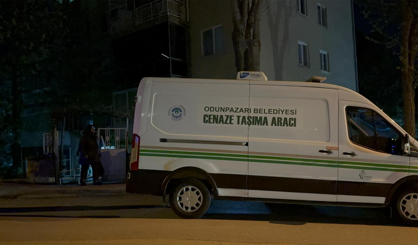 Eskişehir'de yalnız yaşayan adam evinde ölü bulundu