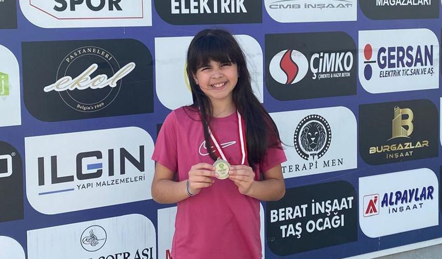 Eskişehirli tenisçi Zonguldak'ta tarih yazdı