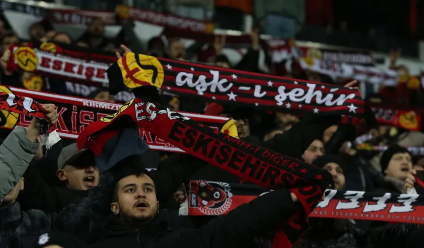 Eskişehirspor taraftarı: “Bu takım yalnız değil”