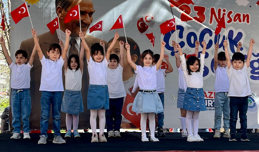 Kanlıkavak’ta 23 Nisan şenlikle kutlandı