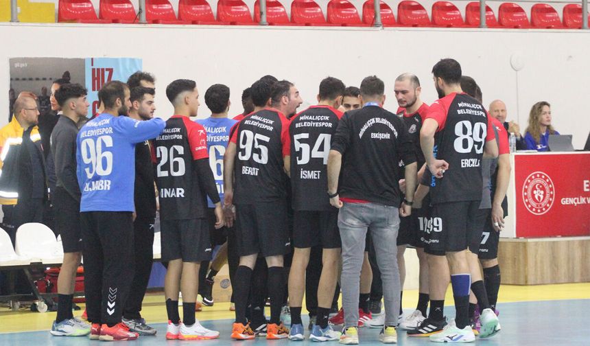Mihalıççık Belediyespor yola çıkıyor