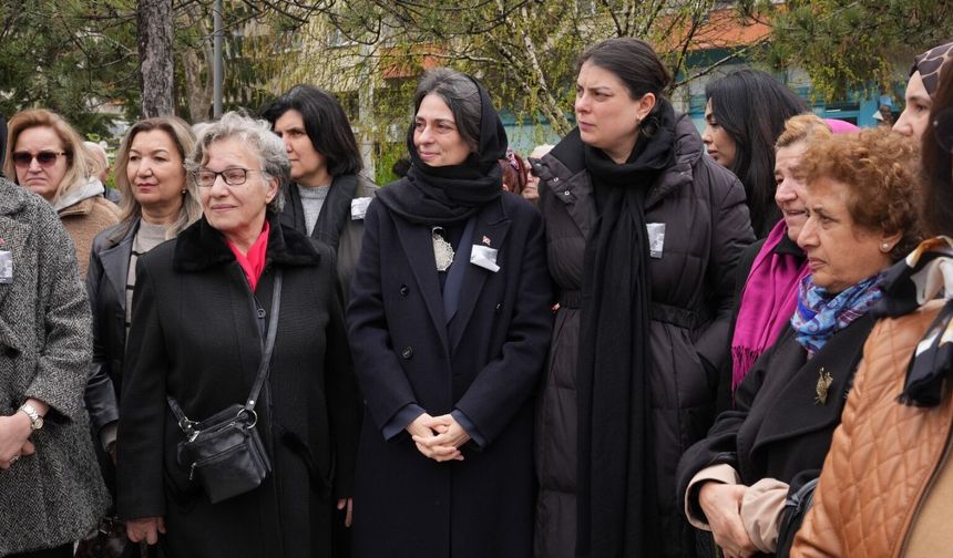 Sinem Dedetaş’ın babası Eskişehir’de son yolculuğuna uğurlandı