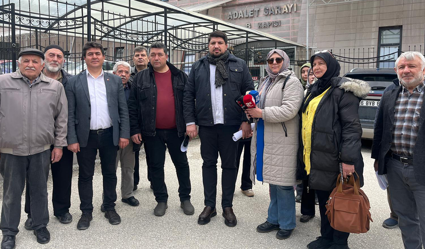 Yeşiltepe'de ipler gerildi: Mahalleli ve muhtar davalık oldu