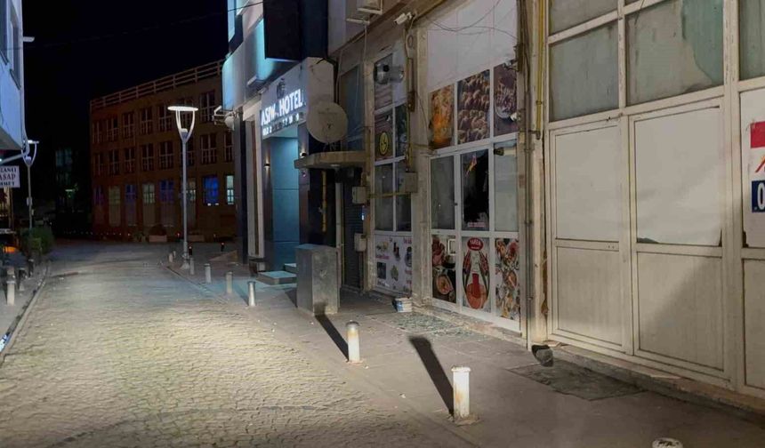 Eskişehir’de korku dolu gece: Sokak savaş alanına döndü