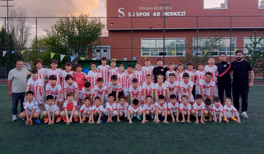 Eskişehir Adanırspor’da altyapı faaliyetleri sürüyor