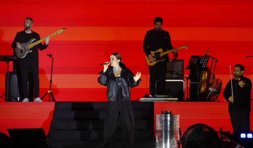 Eskişehir Kültür Yolu Festivali’nde Bengü rüzgarı esti