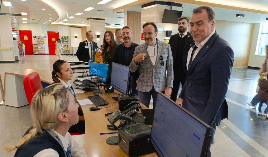 Eskişehir’de MHP bayramda görev başındaki ekiplere ziyarette bulundu