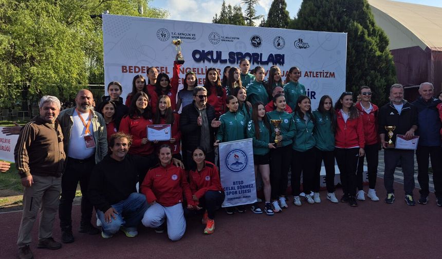 Şehit İsmail Tetik Anadolu Lisesi atletleri Türkiye ikincisi oldu
