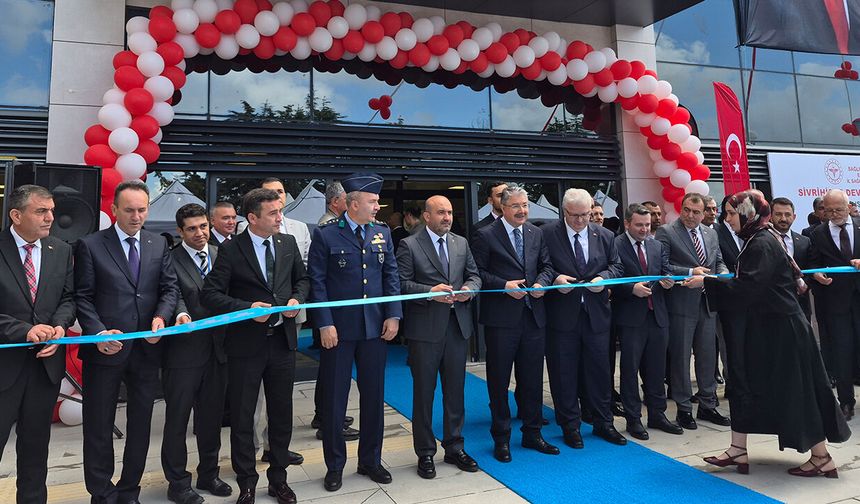 Sivrihisar Devlet Hastanesi açıldı