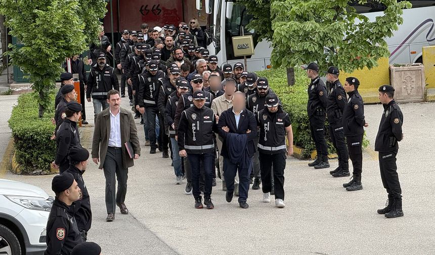 Tepebaşı Belediyesi’nde operasyon: 15 kişi tutuklandı