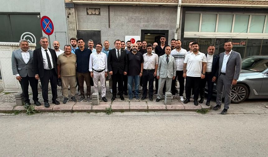 Ali Baş yazdı: MHP'de fark yaratan ziyaret