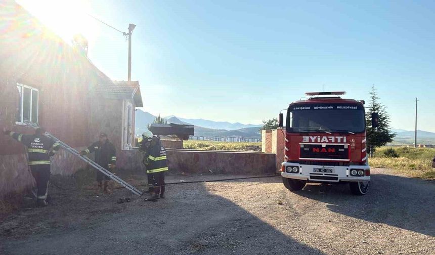 Eskişehir'de müzikholde yangın paniği