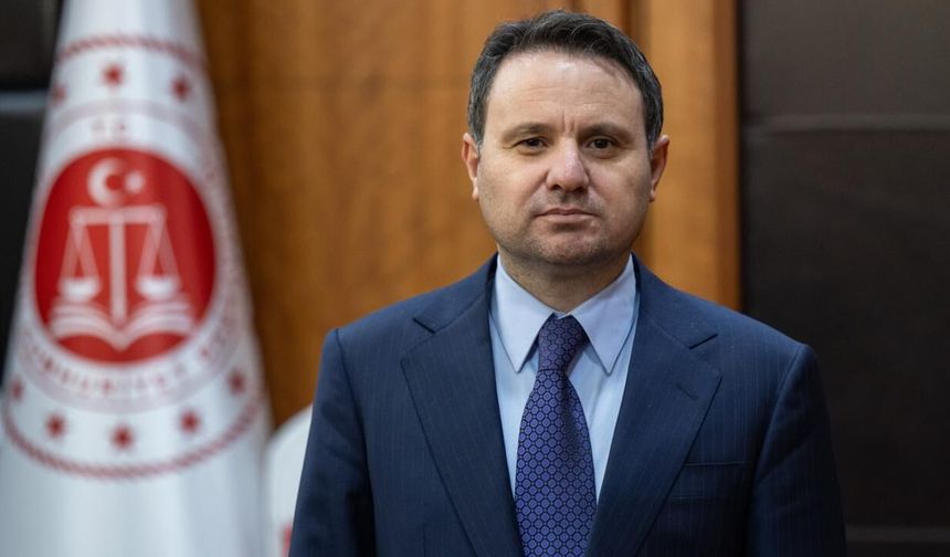 Bakan Gürlek: "Gençleri uzak tutmamız lazım"